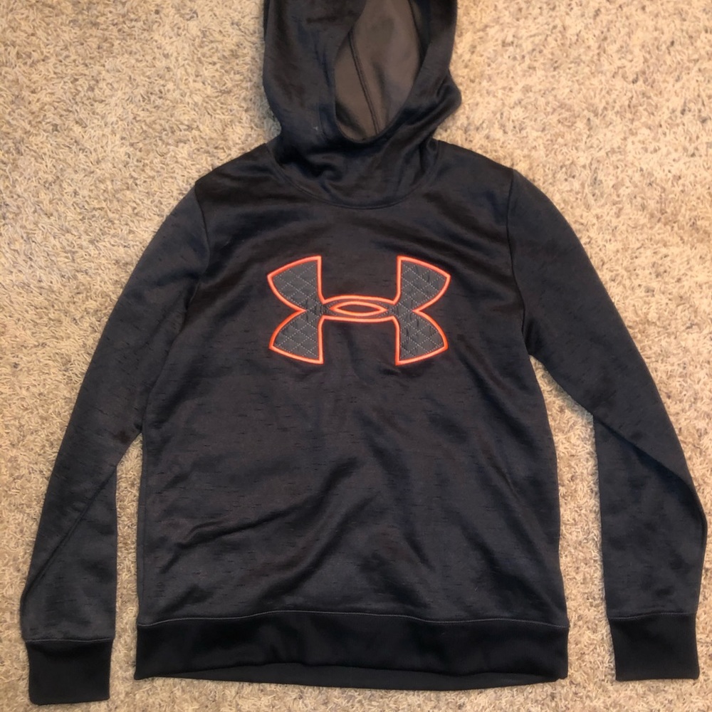 Under Armour Hoodie ✨
